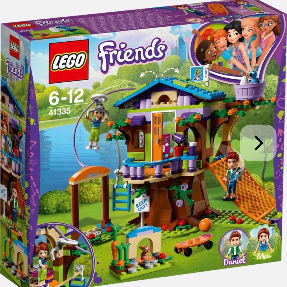 98% complete LEGO Friends Mia's Tree House (41335)